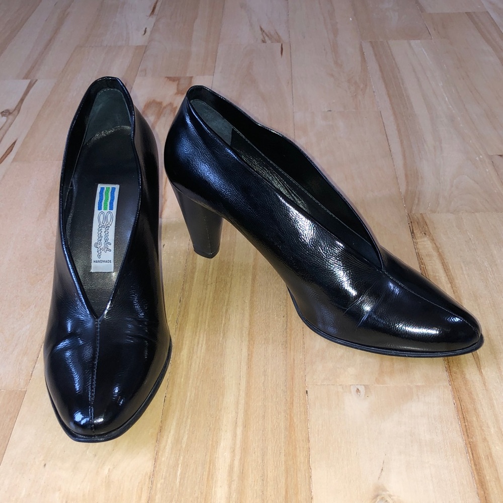 MARIPE (Arnold Churgin) Italian Black Patent Leather Pumps - 39